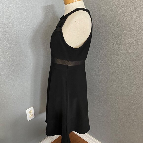 Honey And Rosie Fit & Flare Dress Juniors Size Large Blk Sleeveless Mesh Panel - Picture 5 of 9
